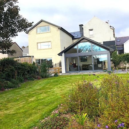 Dingle Garden Townhouse Bed & Breakfast Eksteriør bilde The house of the artist in 2019