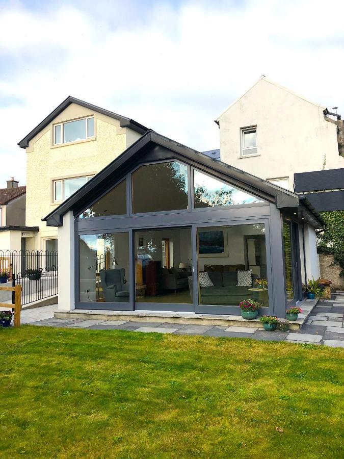 Dingle Garden Townhouse Bed & Breakfast Eksteriør bilde A modern conservatory