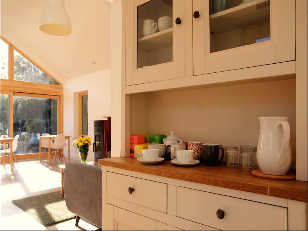 Dingle Garden Townhouse Bed & Breakfast Eksteriør bilde A kitchen